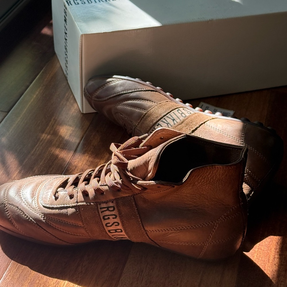 Bikkembergs Brown Leather Sneakers